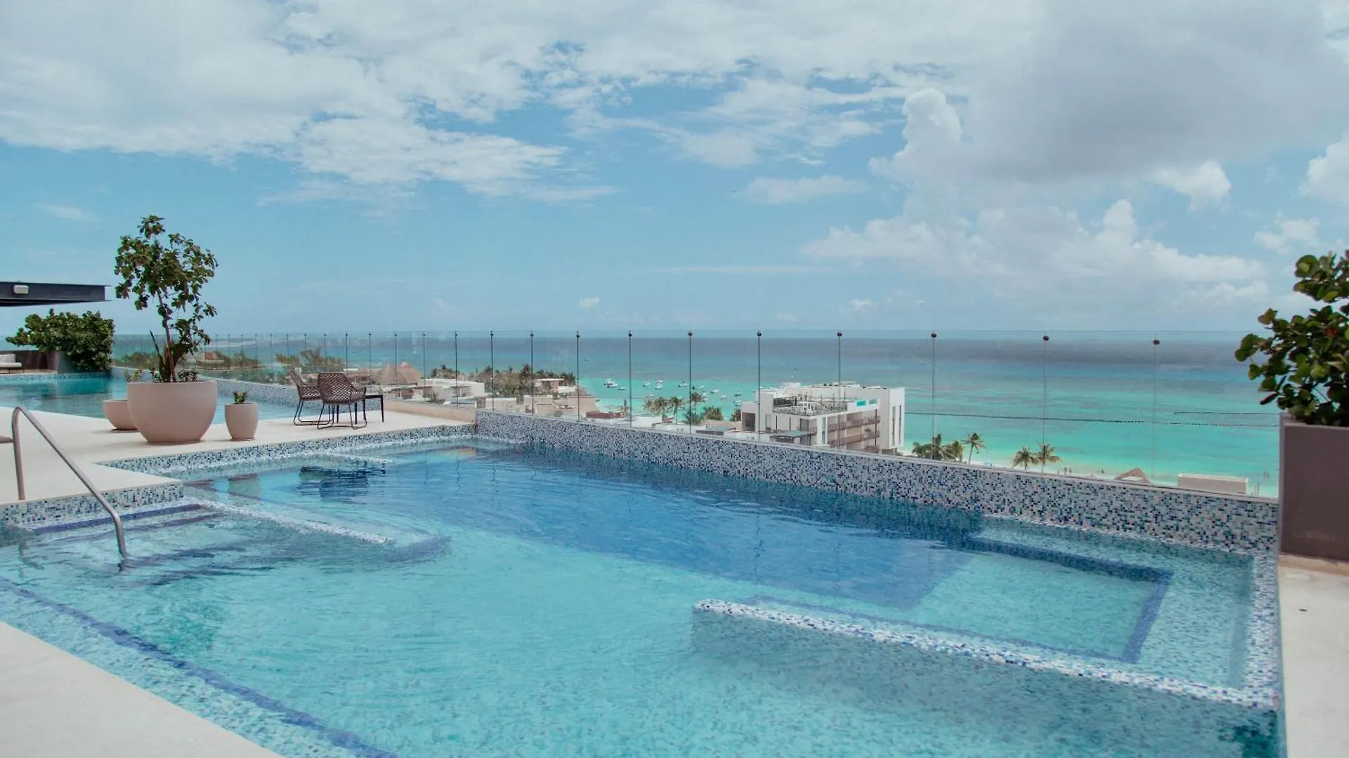 Paraiso Singular Dreams Playa del Carmen Mexico